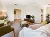 1/1 Lucerne Avenue, Mornington VIC 3931-Image