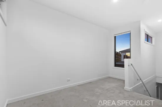 1/1 Vinnys Court, Langwarrin, Vic 3910-Image