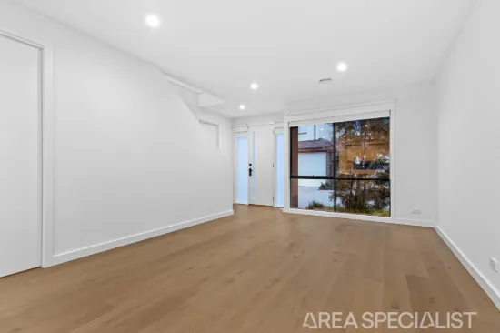1/1 Vinnys Court, Langwarrin, Vic 3910-Image