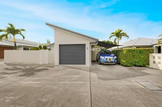 1/10 Coolum Court, Blacks Beach, Qld 4740