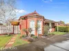 1/10 Homewood Lane, Highton, Vic 3216