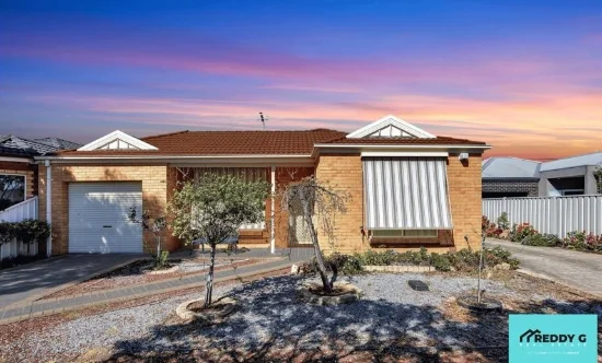 1/10 Jordyn Street, Tarneit, Vic 3029