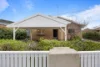 1/10 Lake Street, Lake Wendouree VIC 3350-Image