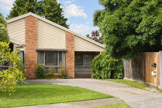 1/10 Roche Court, Chelsea Heights, Vic 3196 - For Sale