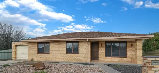 1/10 Williams Road, Horsham, Vic 3400