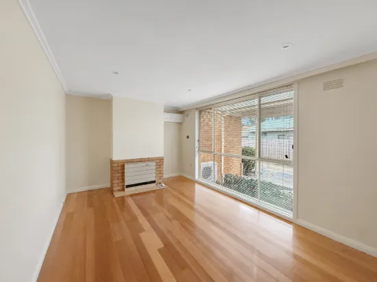 1/100 Barrabool Road, Highton, Vic 3216-Image