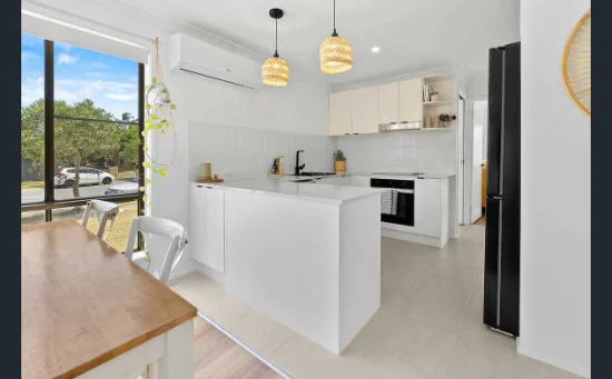 1/111 Sunshine Boulevard, Mermaid Waters, Qld 4218