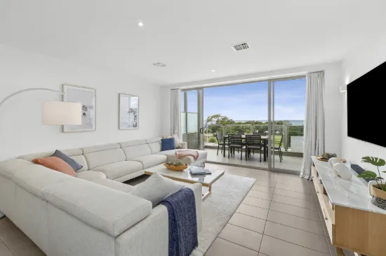 1/118 Mountjoy Parade, Lorne, Vic 3232-Image