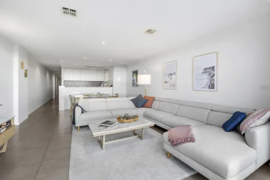 1/118 Mountjoy Parade, Lorne, Vic 3232-Image