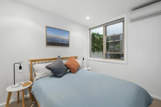 1/118 Mountjoy Parade, Lorne, Vic 3232-Image