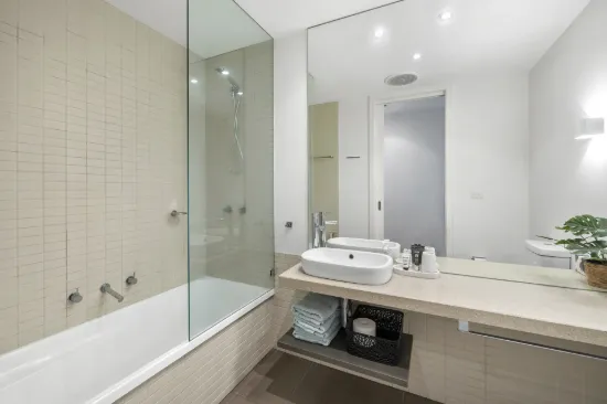 1/118 Mountjoy Parade, Lorne, Vic 3232-Image