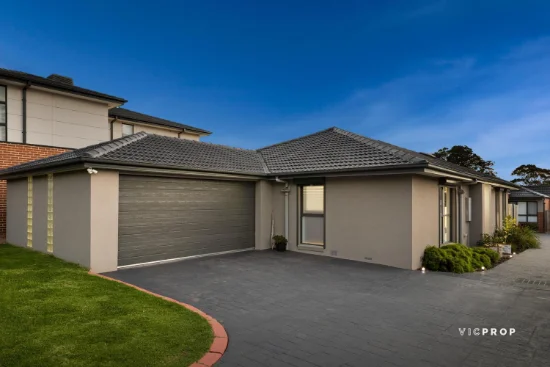 1/12 Windermere Drive, Ferntree Gully, Vic 3156 - For Sale