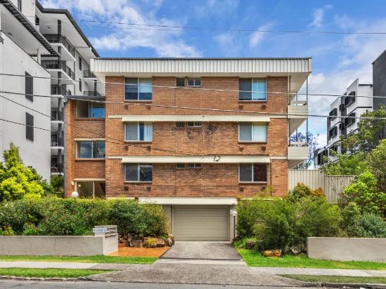 1/125 Clarence Road, Indooroopilly QLD 4068-Image