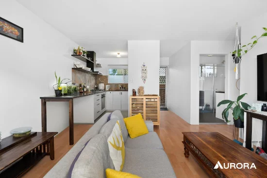 1/126 Pembroke Road, Coorparoo, Qld 4151