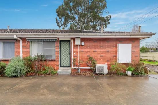 1/129 Wantirna Road, Ringwood, Vic 3134