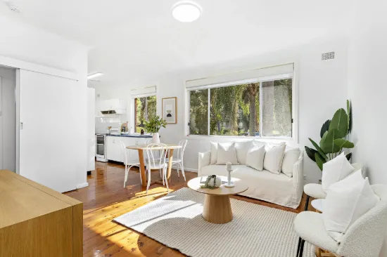 1/13 Buckle Crescent, West Wollongong, NSW 2500