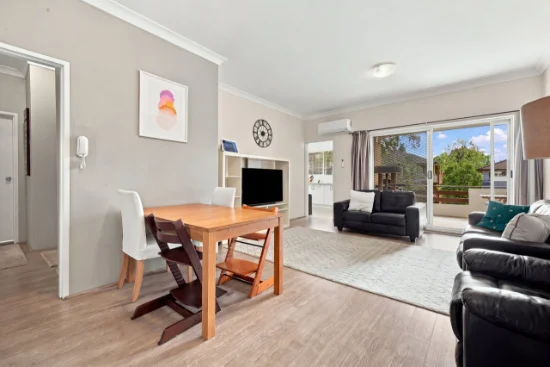 1/13 Carnarvon Street, Carlton, NSW 2218