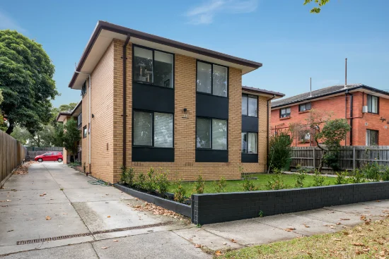1/13 Christmas Street, Northcote, Vic 3070
