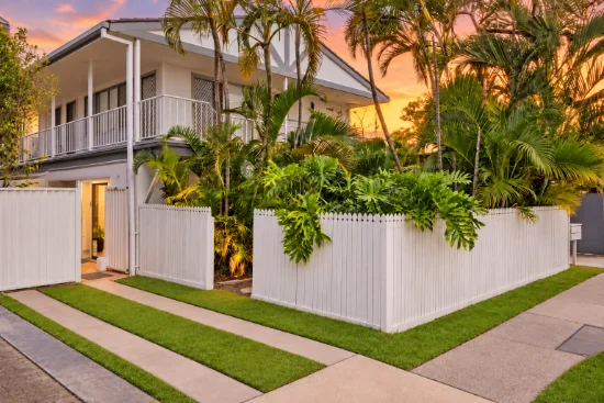 1/13  Darrambal St, Surfers Paradise, Qld 4217