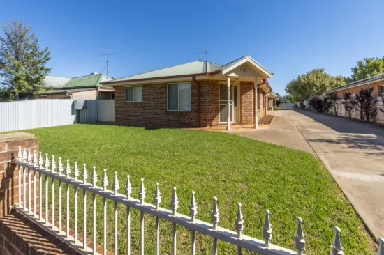 1/139 Anzac Street, Temora, NSW 2666