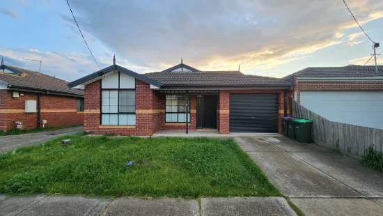 1/14-16 Howard Street, Altona Meadows, Vic 3028