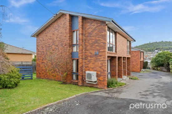 1/14 Milford Street, Lindisfarne, Tas 7015