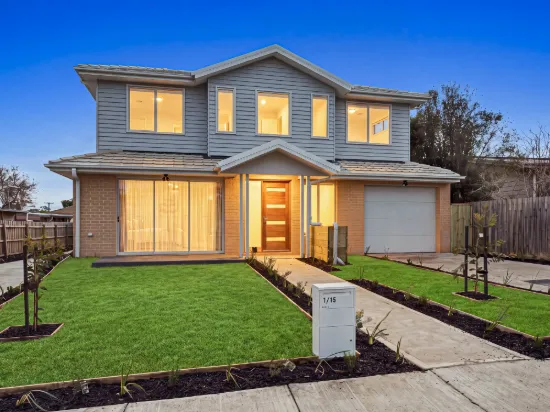 1/15 Seaview Avenue, Mornington, Vic 3931