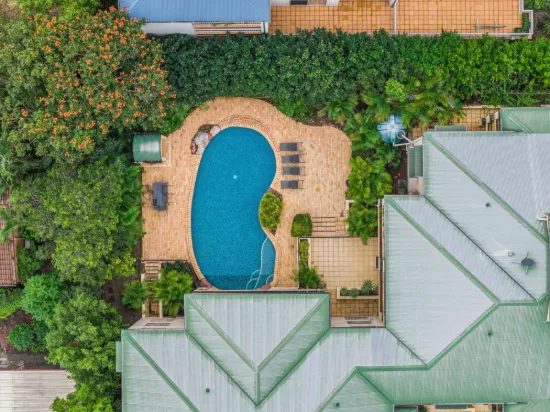1/152-154 High Street, Southport, Qld 4215