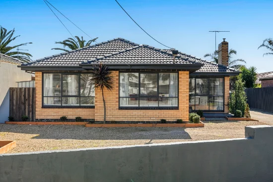 1/157 Queen Street, Altona, Vic 3018