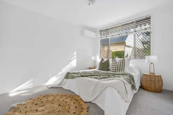 1/16 Mawarra Street, Palm Beach, Qld 4221-Image