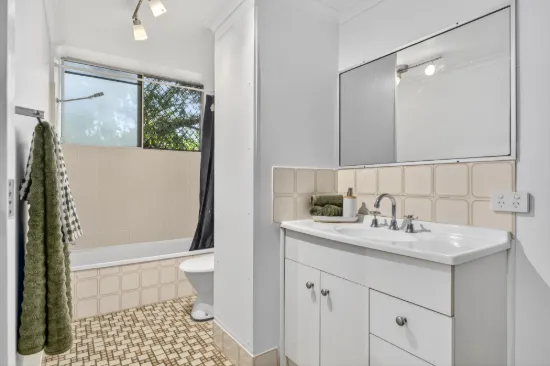 1/16 Mawarra Street, Palm Beach, Qld 4221-Image