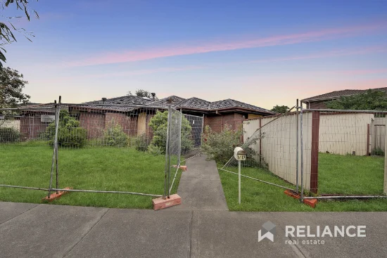 1/17 Sheahan Crescent, Hoppers Crossing, Vic 3029 - For Sale