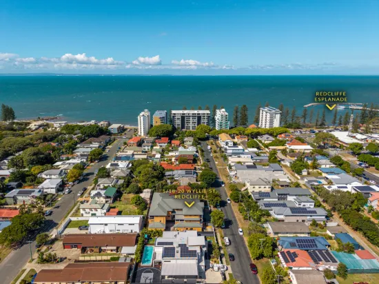 1/18-20 Wyllie Street, Redcliffe, Qld 4020