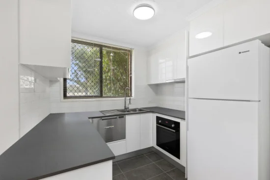 1/18 Garden Street, Southport, Qld 4215