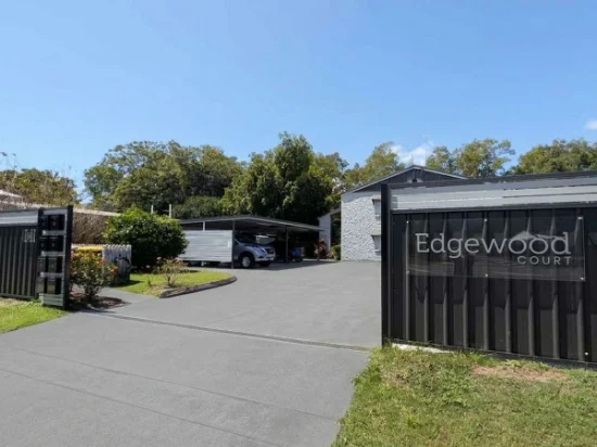 1/180 Pease Street, Manoora, Qld 4870