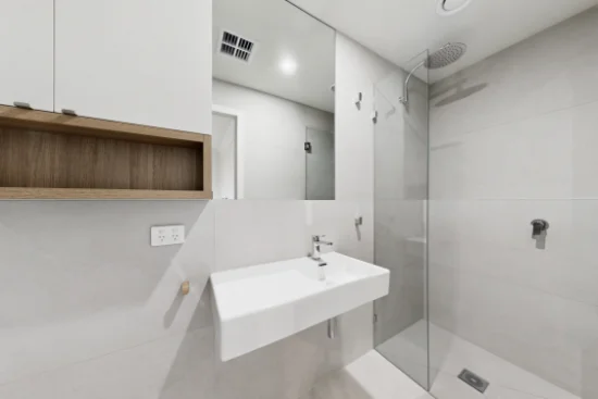 1/183 Carinish Road, Clayton, Vic 3168-Image
