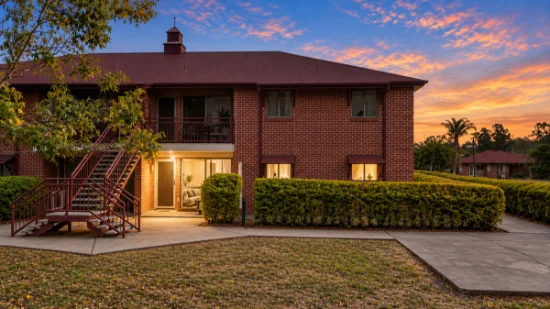 1/183 Warwick Road, Churchill, Qld 4305