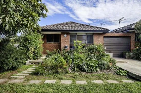 1/184 Normanby Avenue, Thornbury, Vic 3071