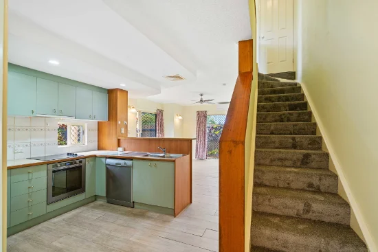1/19 Rutherford Street, Yorkeys Knob, Qld 4878