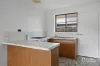 1/190 Crook Street, Strathdale, Vic 3550-Image