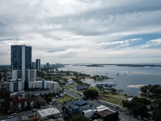 1-1902/82 Marine Parade, Southport, Qld 4215