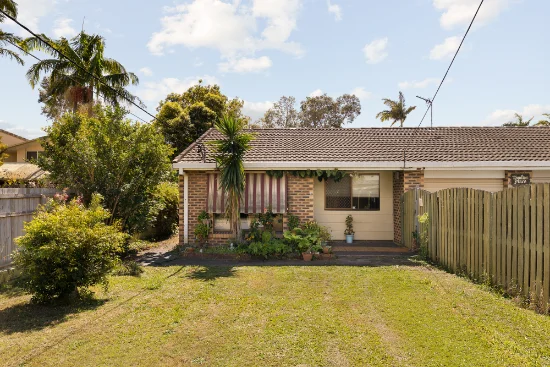 1/19c Wynflo Street, Labrador, Qld 4215