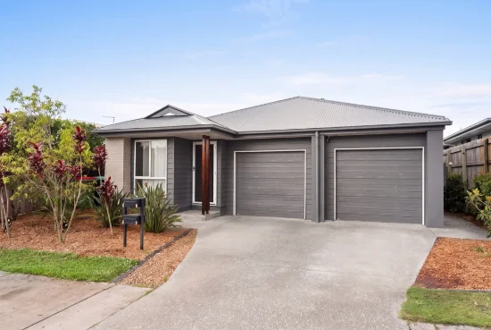 1 & 2/5 Hamersley Street, Pimpama, Qld 4209 - For Sale
