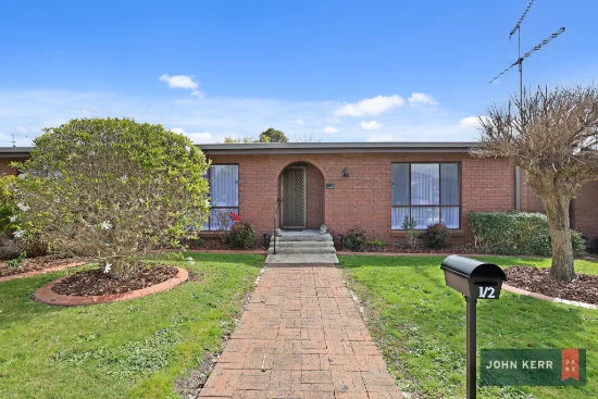1/2 Barry Street, Moe, Vic 3825
