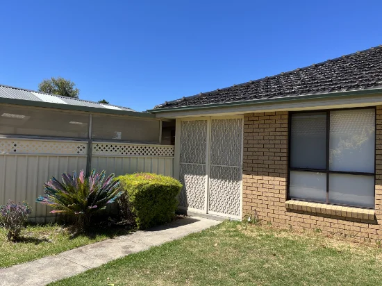 1/21 Adams Street, St Albans, Vic 3021