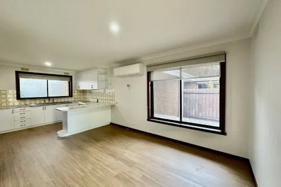 1/218 Corio Street, Shepparton, Vic 3630-Image
