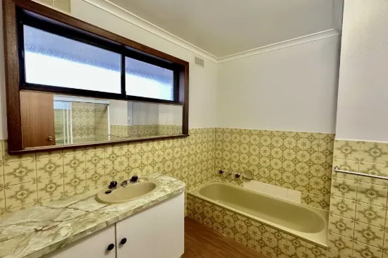 1/218 Corio Street, Shepparton, Vic 3630-Image
