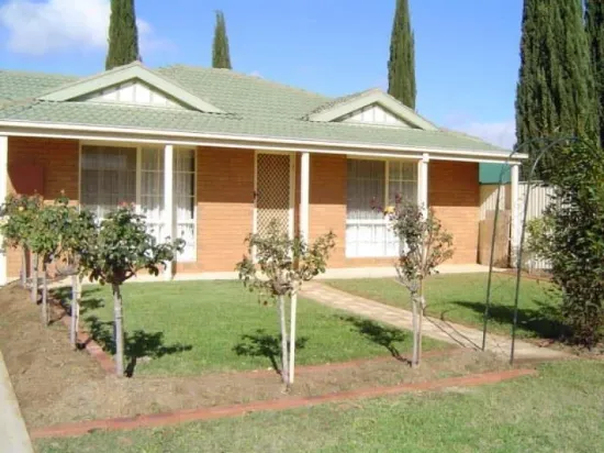 1/22 Cornish Street, Cobram, Vic 3644