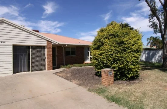 1/222 Borilla St, Emerald, Qld 4720