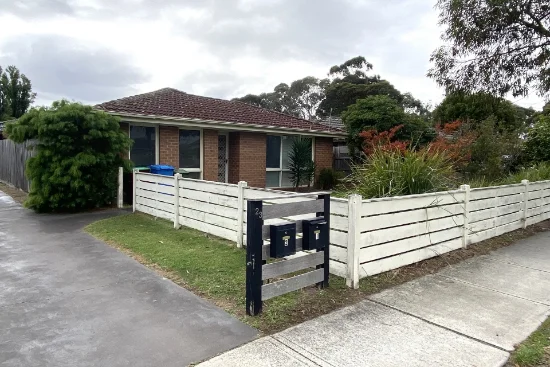 1/23 Clarendon Street, Cranbourne, Vic 3977